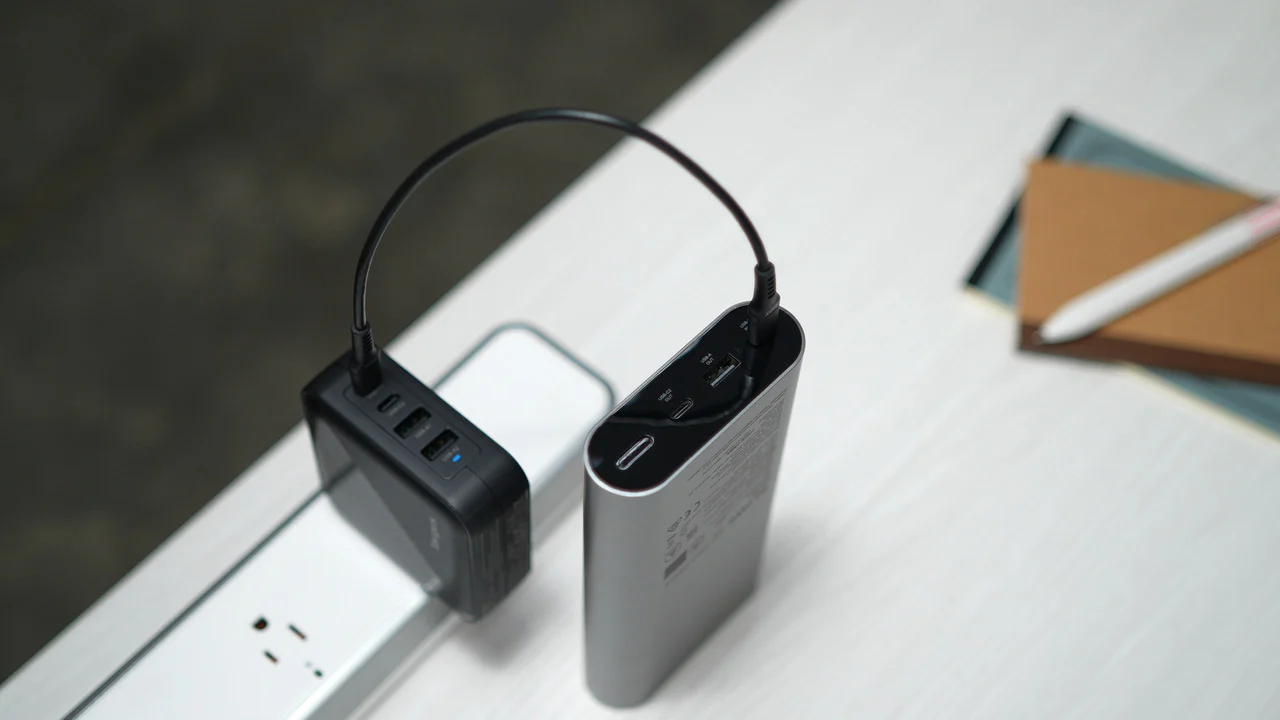 140W USB-C Portable Power Bank - Image 6