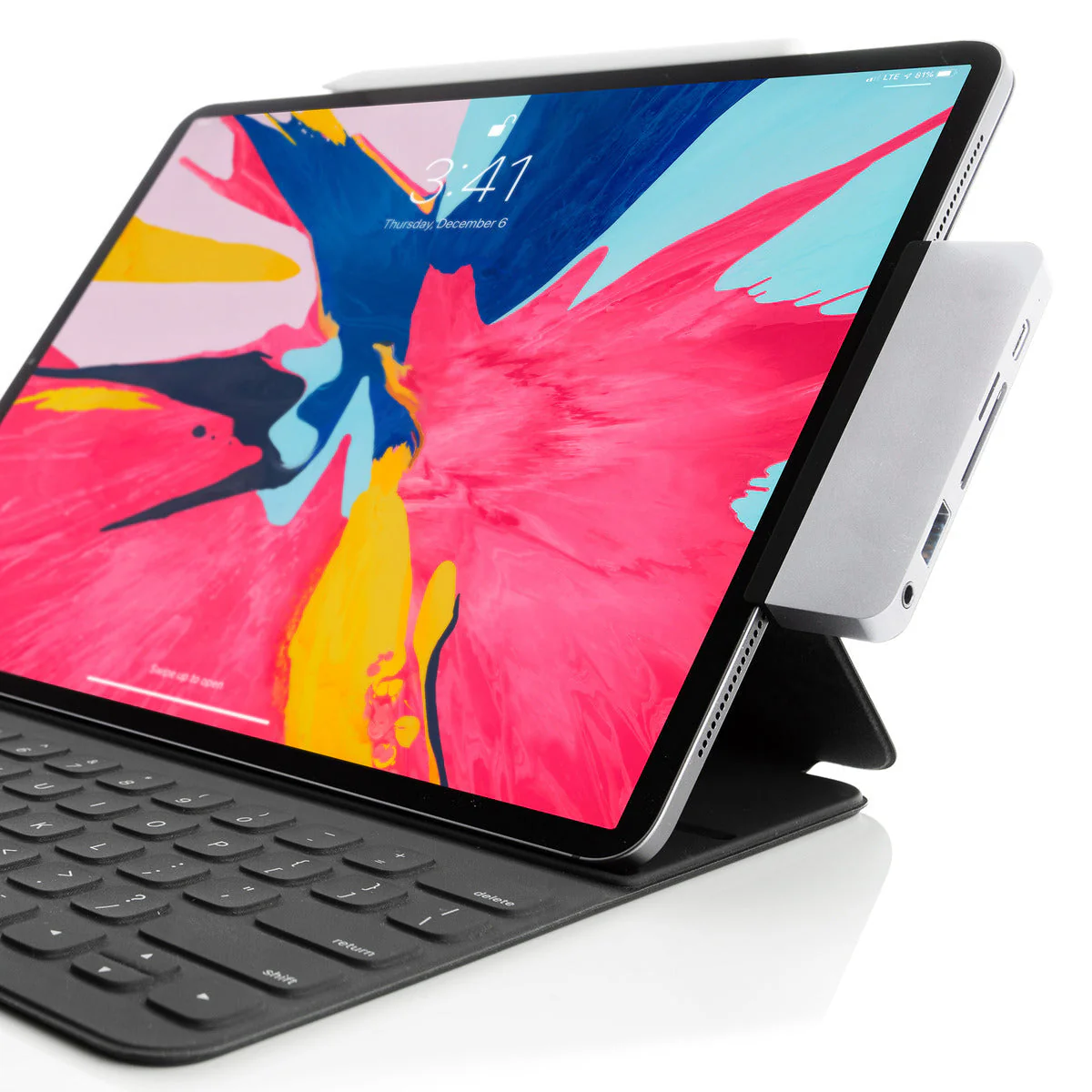 HyperDrive 6-in-1 USB-C Hub for iPad Pro/Air - Silver - Image 3