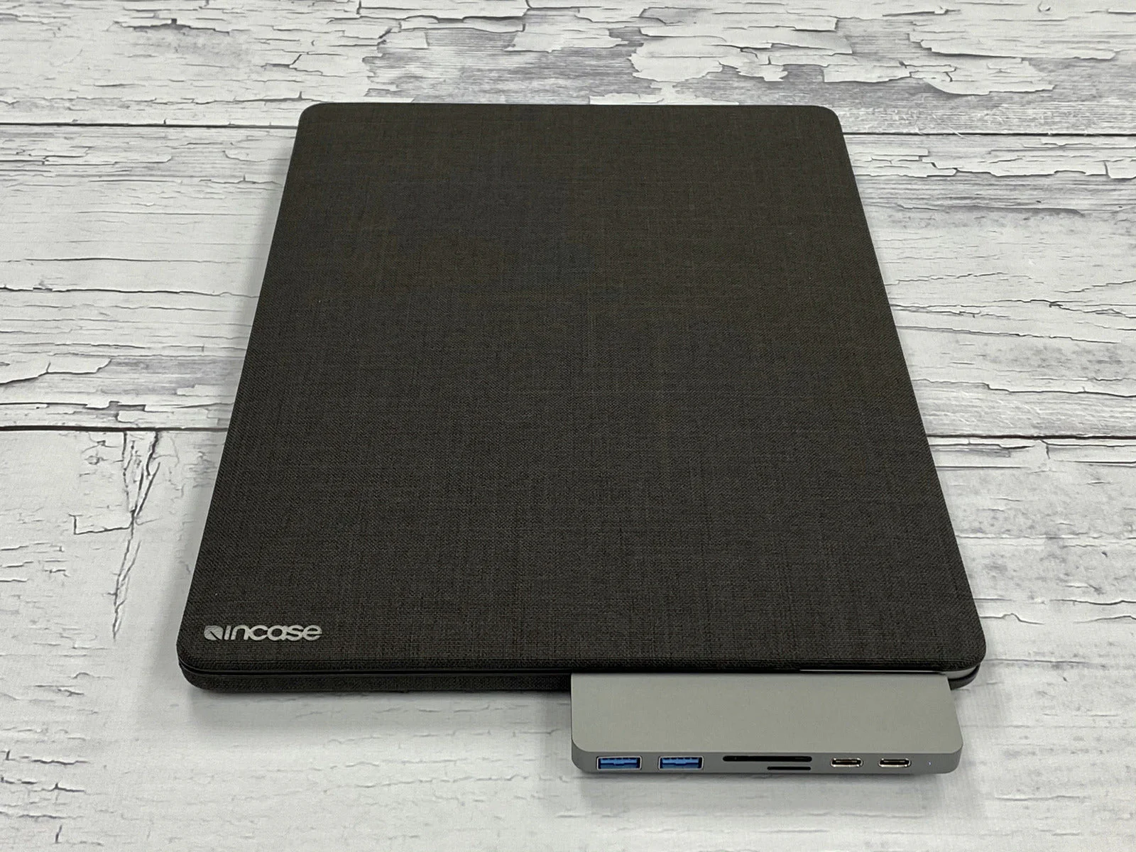 HyperDrive DUO 7-in-2 USB-C Hub - Silver - Image 23