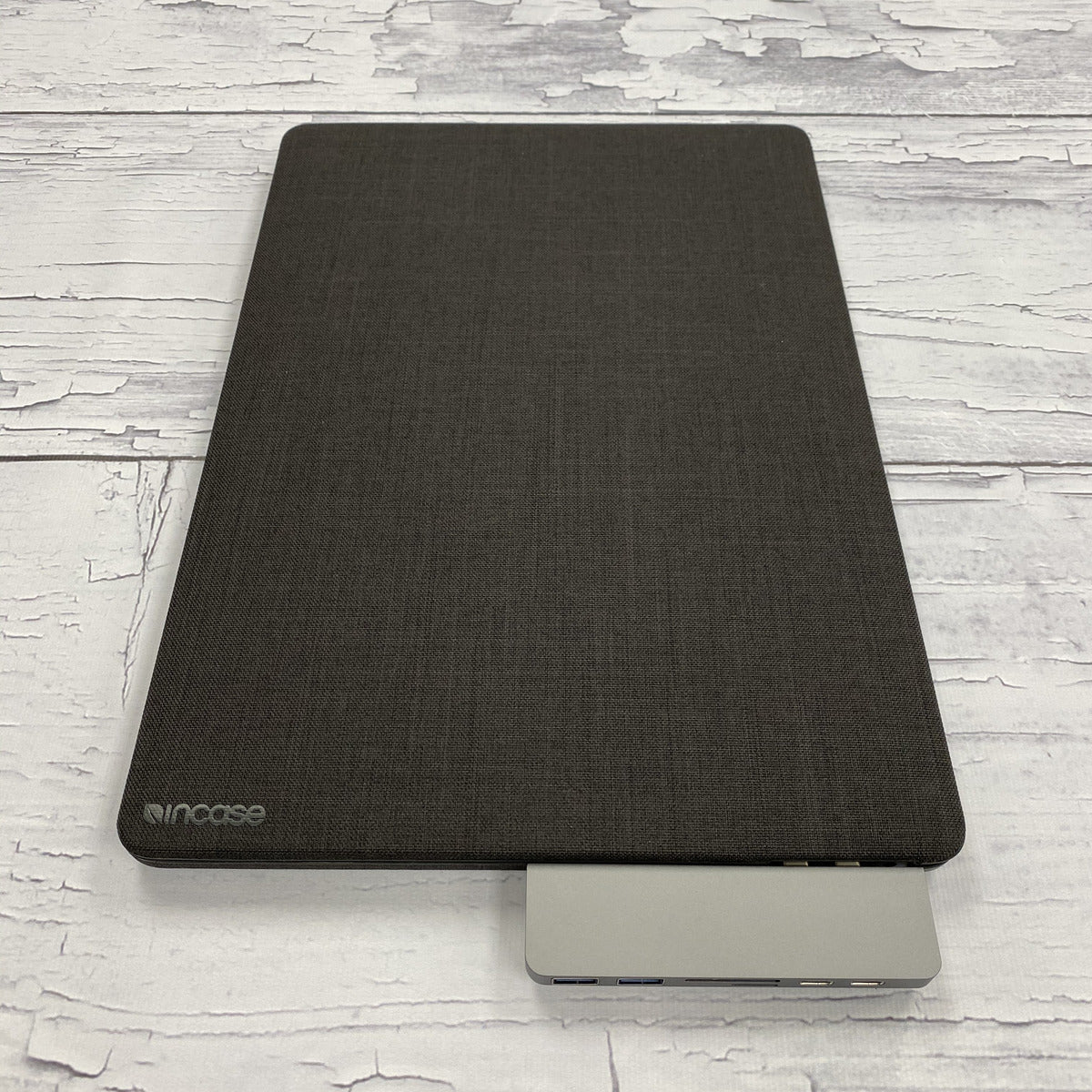 HyperDrive DUO 7-in-2 USB-C Hub - Silver - Image 26